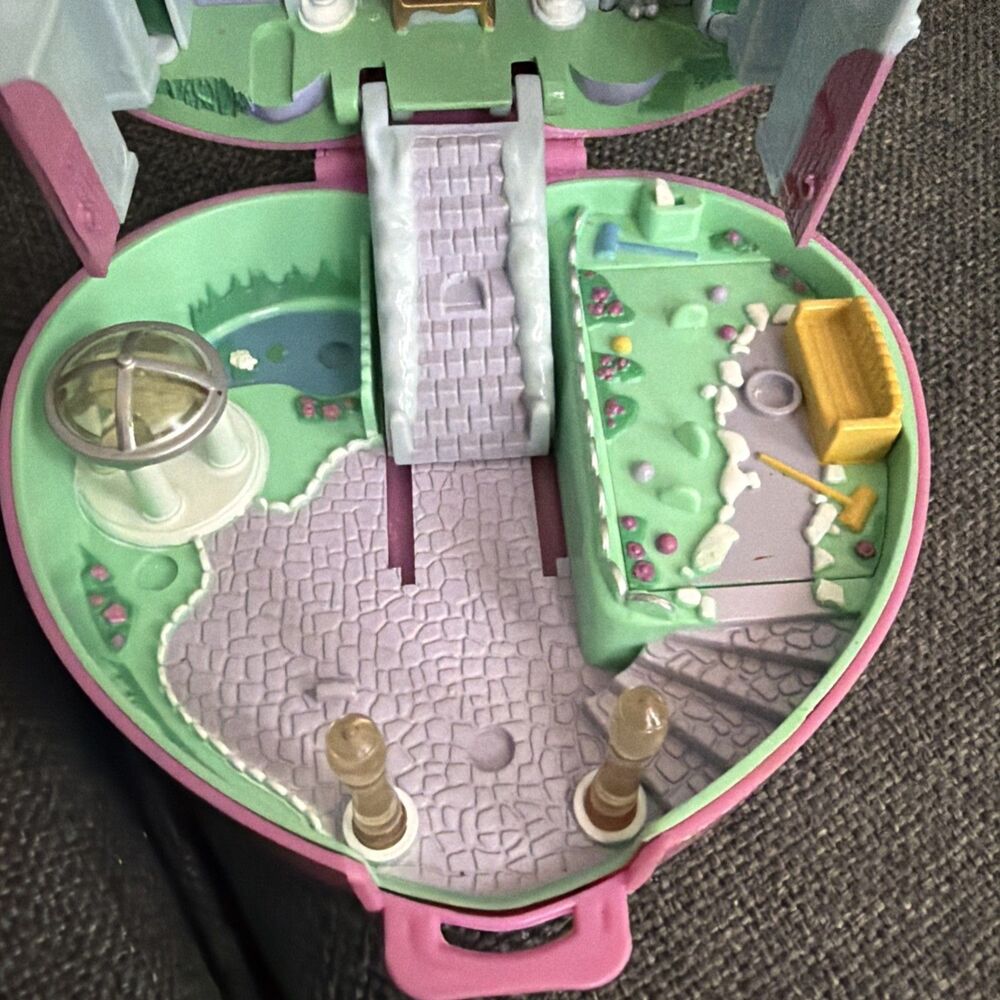 Bluebird Pin Polly Pocket Starlight Castle Heart Compact Only 1992 Vintage - Picture 2 of 9